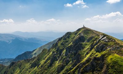 5 найвищих карпатських гір із неймовірними панорамами, які варто побачити